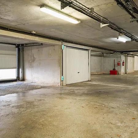 Lejlighed Of 70 M With Shared Pool In