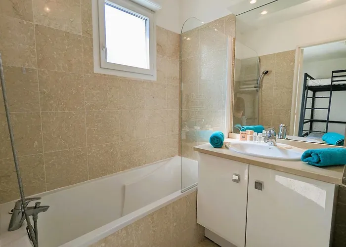 Apartamento Of 70 M With Shared Pool In *