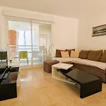 Appartamento Of 70 M With Shared Pool In Hyères