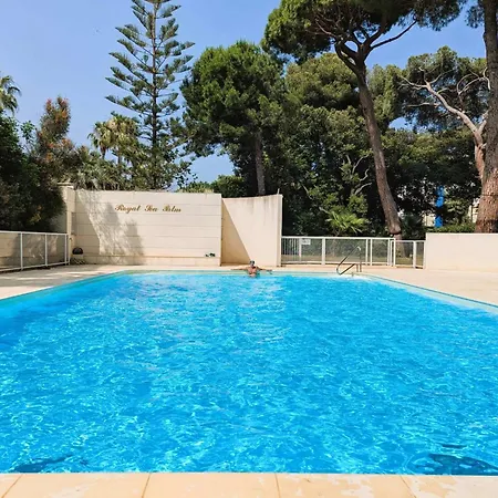 Apartment Of 70 M With Shared Pool In *