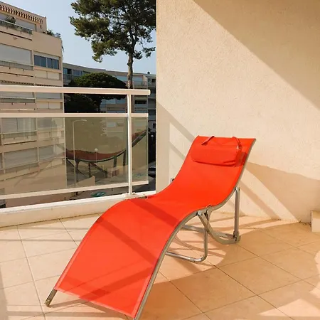 Of 70 M With Shared Pool In * Hyères